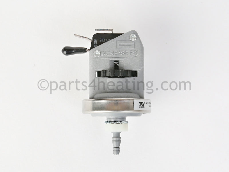 Raypak Water Pressure Switch - Part Number: H000025