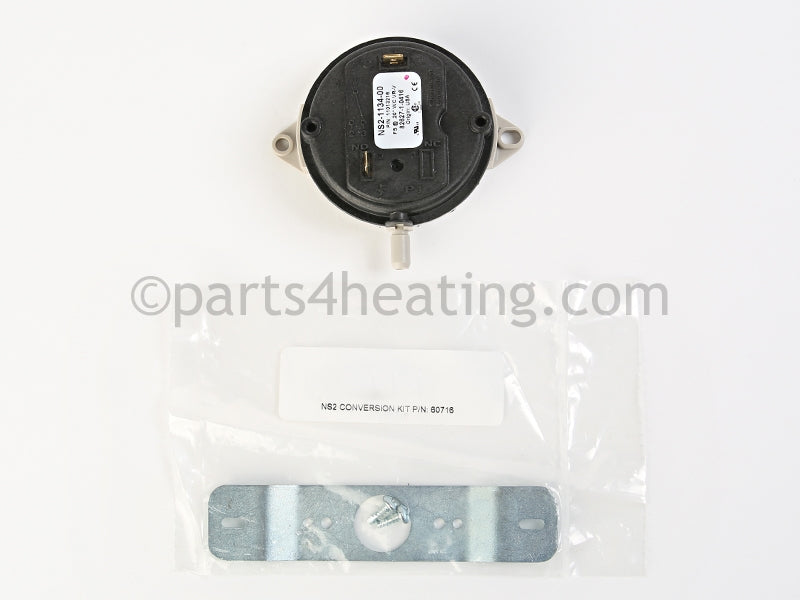 Hayward Industries Blower Vacuum Switch - Part Number: IDXL2BVS1930